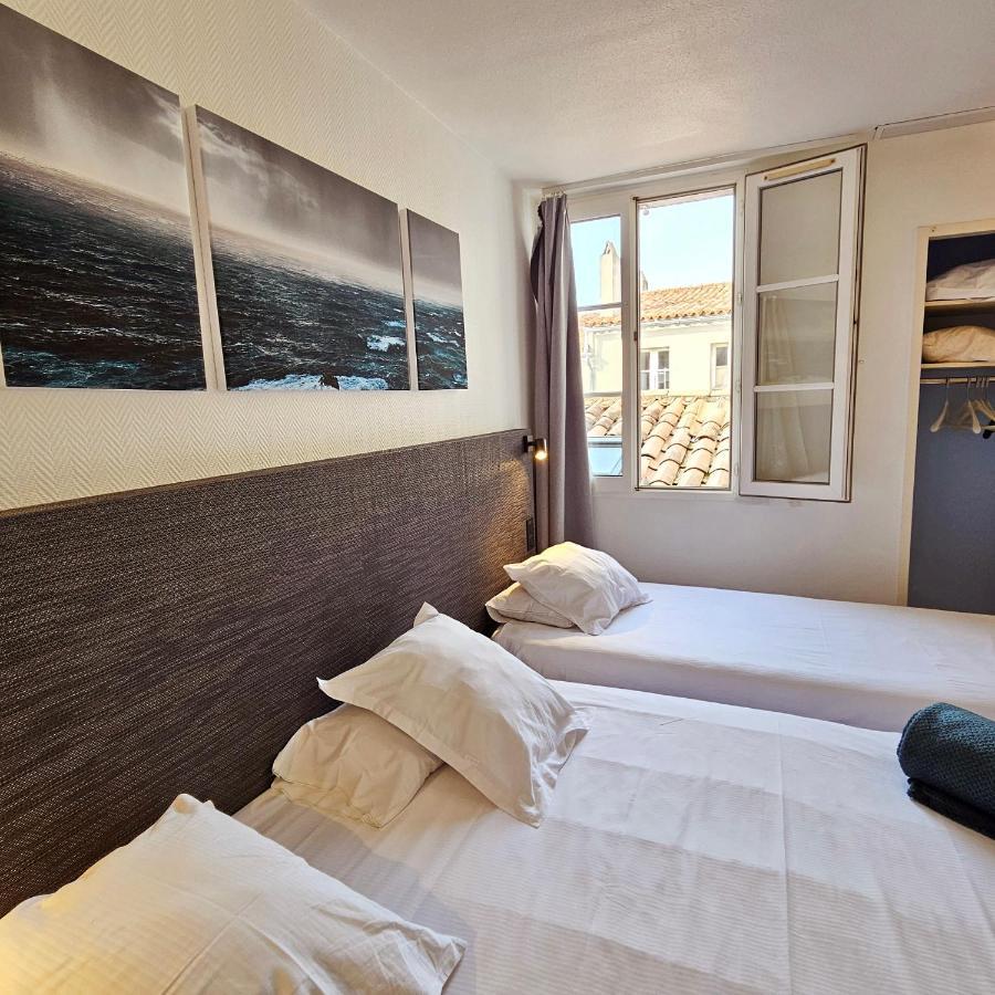 Hotel Du Port Saint-Martin-de-Re Bagian luar foto