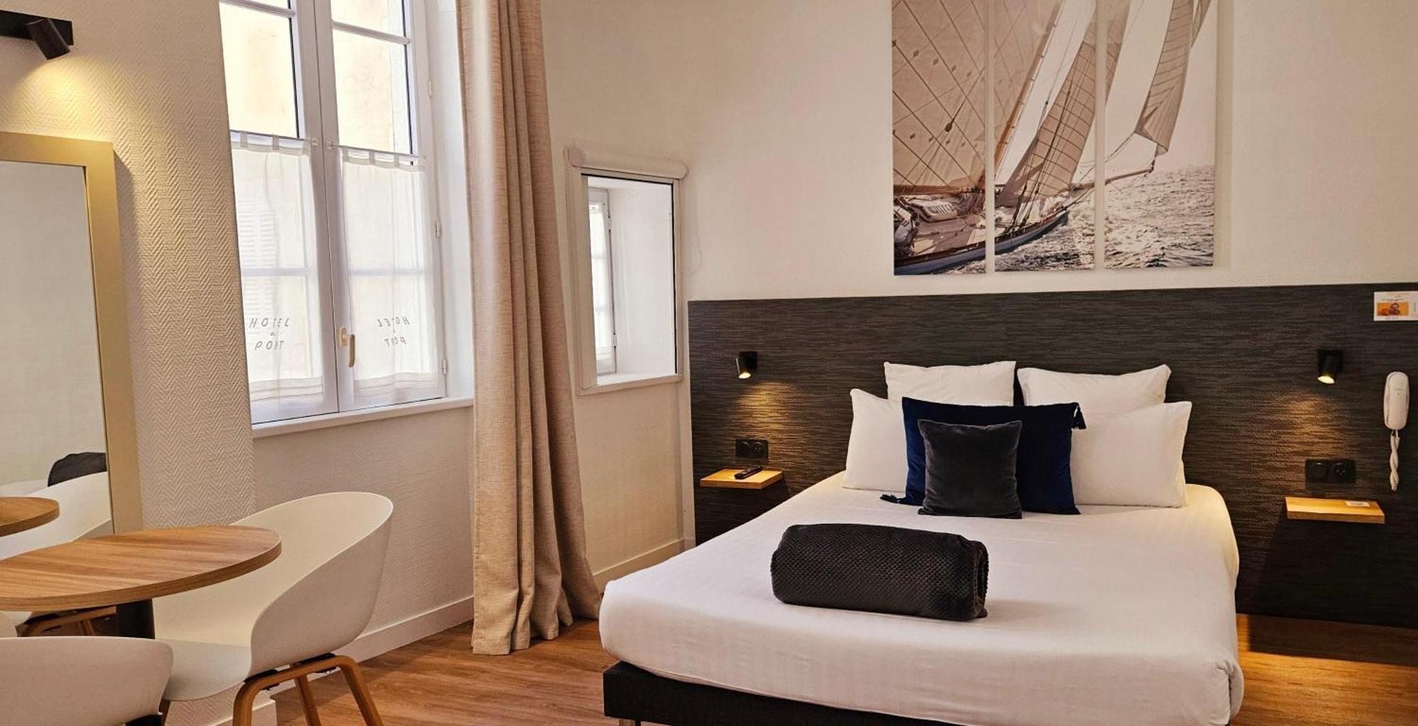 Hotel Du Port Saint-Martin-de-Re Bagian luar foto