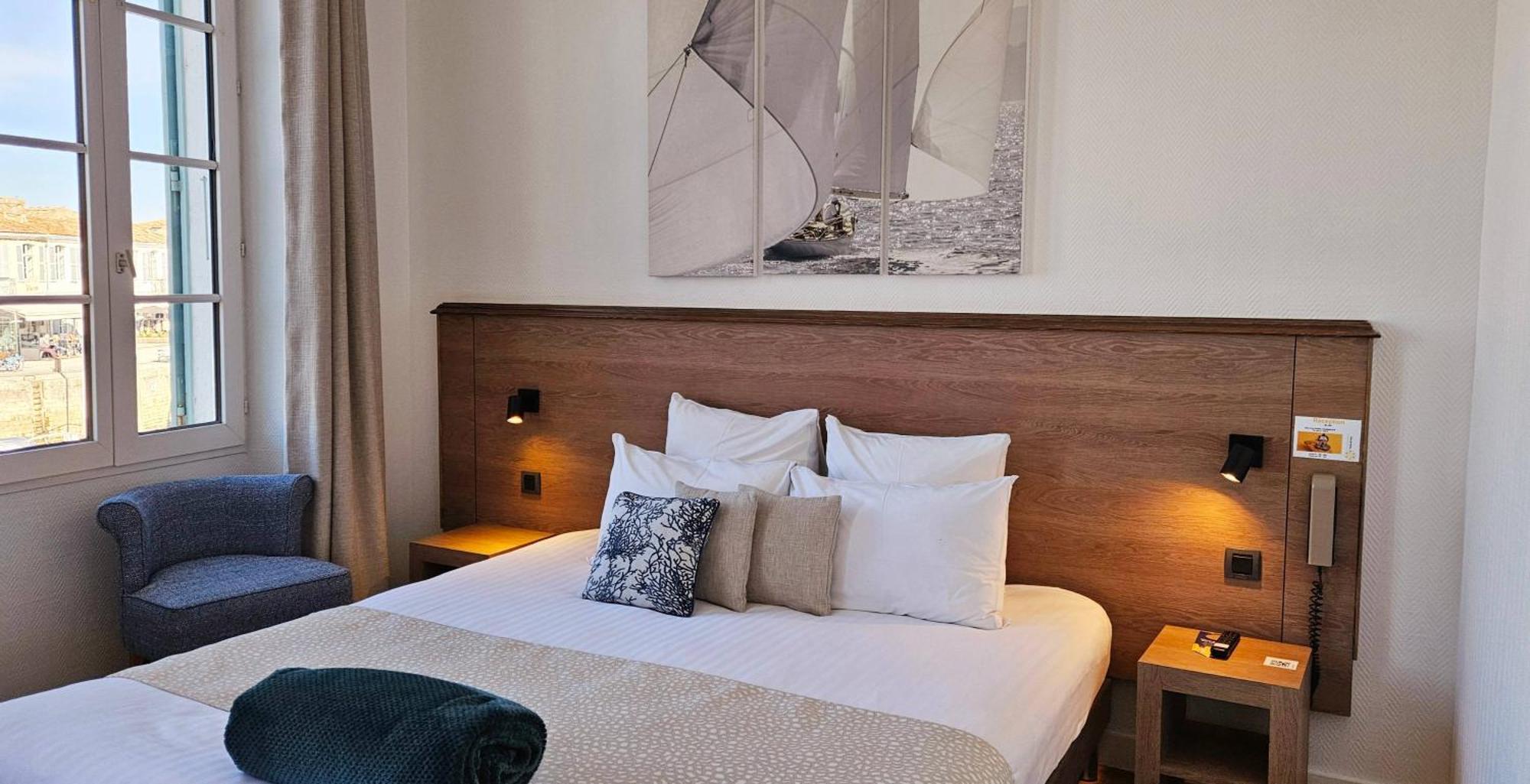Hotel Du Port Saint-Martin-de-Re Bagian luar foto